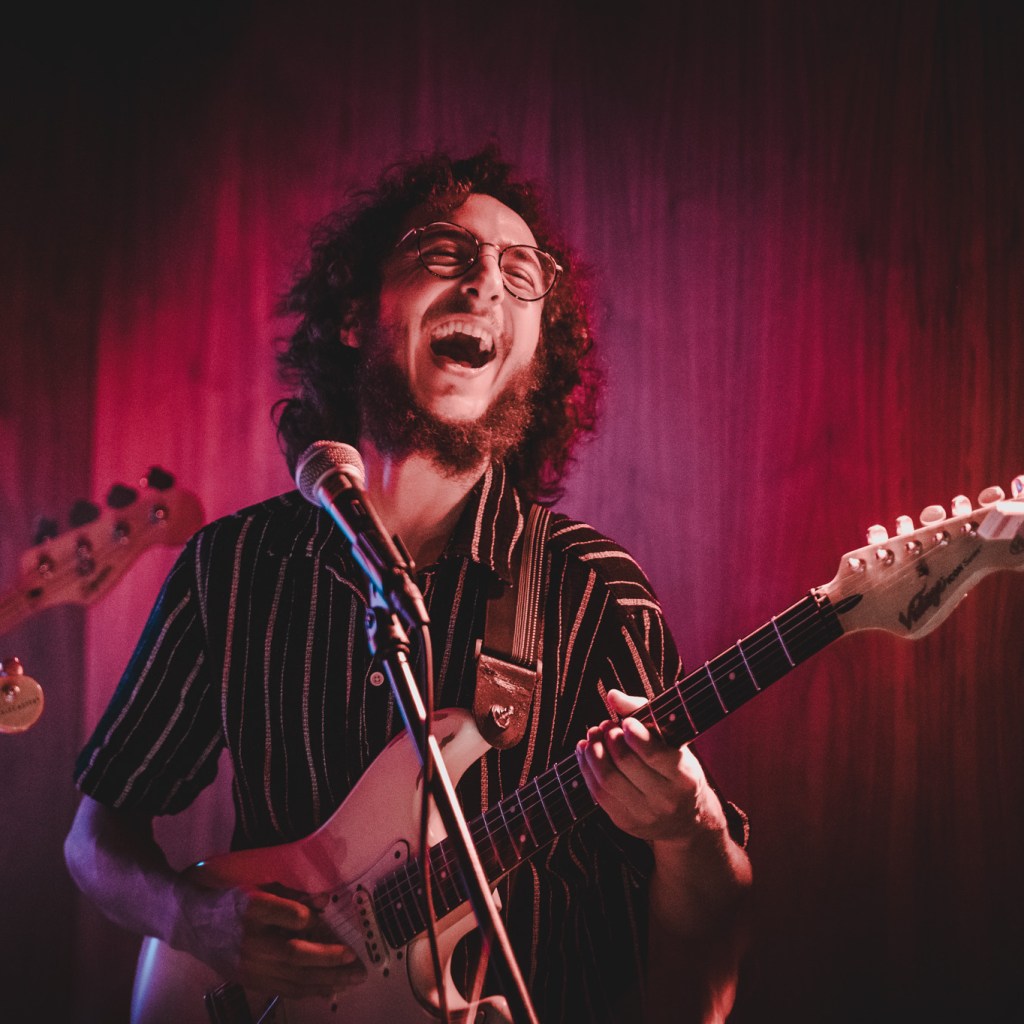 Zeki Floyd Guitar - Taxi Vaders